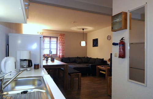 Traitsching Apartment | Hübsche Mansarden-FeWo (30qm) mit Dachgauben für 1-2 Personen