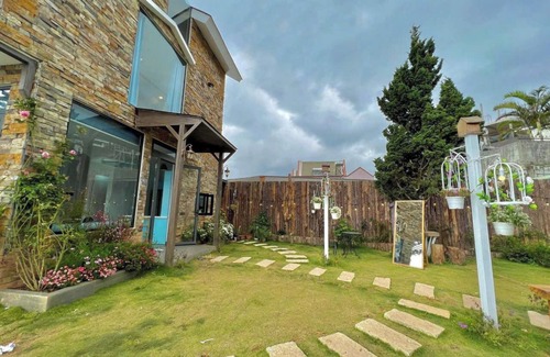 Da Lat Villa | Hồ Bơi Vô Cực - Có thể Săn Mây Tại Giường - View rừng thông và thành phố