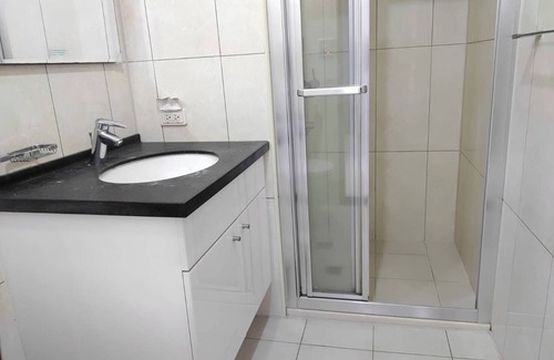 Zhongshan Apartment | H&K Mall QSquare above Taipei Main Station