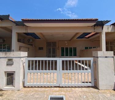 Kulim House | H&Z Guesthouse Kulim Hi-Tech - Free Wifi - Netflix