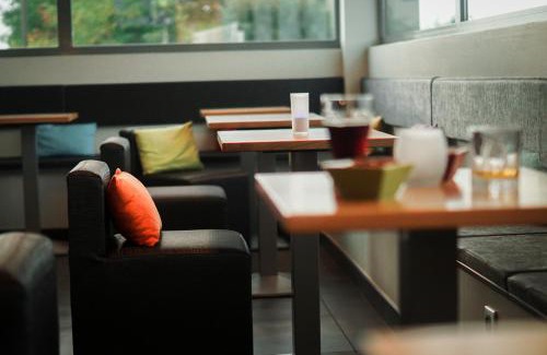 Pin - Vert Galant Hotel | H24 HOTEL
