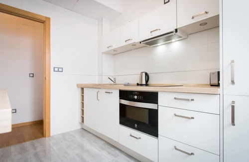 El Ejido Apartment | H2M Refino 2 bedrooms apartment pool in center
