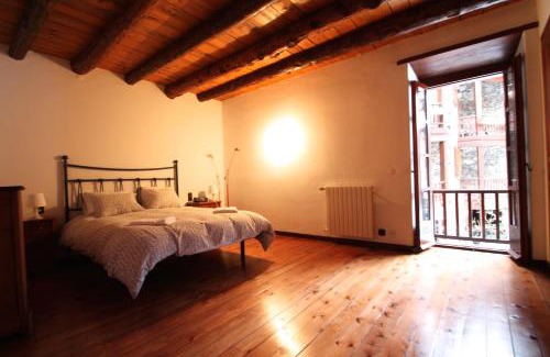 Mas de Ribafeta Apartment | H4, Bordes d'Arinsal, Triplex Rustico con chimenea, Arinsal, Zona vallnord