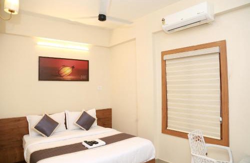 Kunnamangalam Hotel | Haaz Grande Kunnamangalam