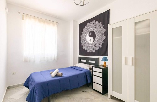Bollullos de la Mitacion Apartment | Habitacion Individual "carpe Diem" con Cerradura Propia en Piso Compartido