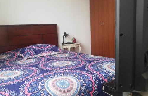 Tunja House | Habitación con baño privado