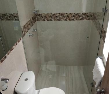Sabaneta House | Habitación doble con baño privado