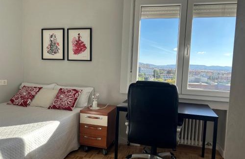 Beiro House | Habitación doble con baño privado en el centro de Granada