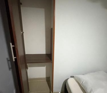 Cali Apartment | Habitación Privada 303