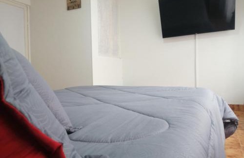 Engativa House | Habitación Privada Cerca al Aeropuerto y Terminal