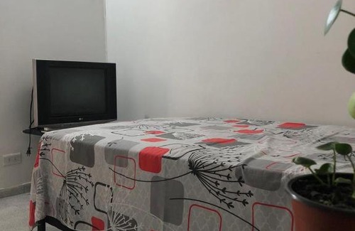 Itagui House | Habitación privada en casa de familia cerca del CC VIVA Envigado