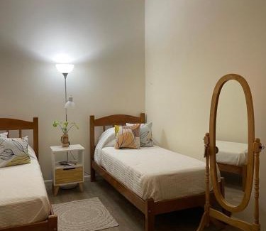 Ciudad Vieja House | Habitación privada en apartamento cat friendly