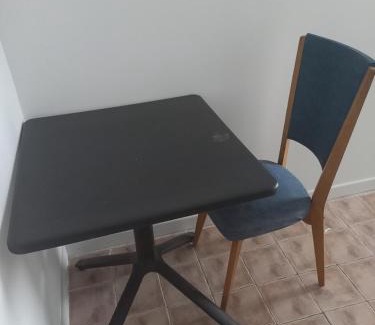 Saint-Herblain Other | Habitación Saint Herblain Cerca a Nantes