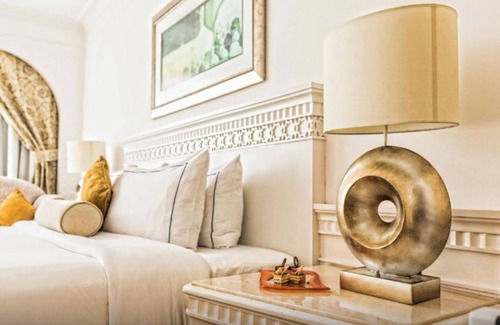Sheikh Zayed Road Resort | Habtoor Grand Resort Club Oceanfront Junior Suite