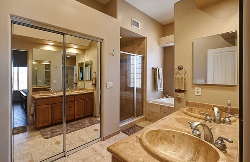 Anthem House | Hacienda Lariat