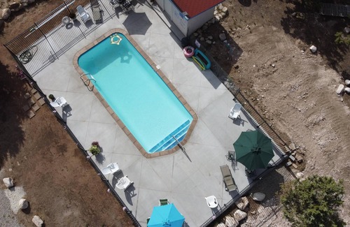 Spring City Apartment | Hacienda Roja - The Cedars #7 at Wind Walker Homestead, Sleeps 6