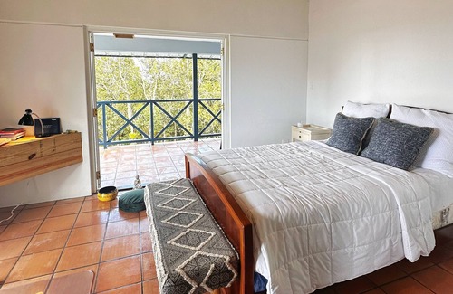 Guavate House | Hacienda Verde Luz