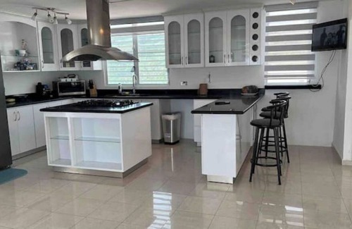 Juana Diaz House | Hacienda Vista Al cielo Juana D