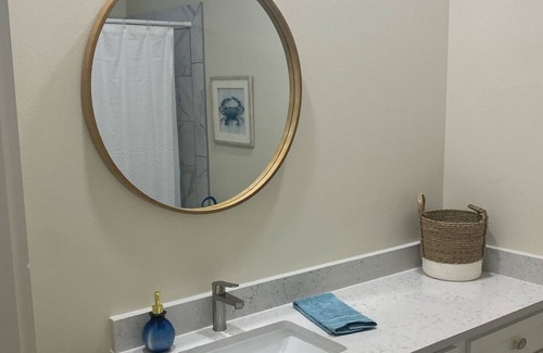 Hackberry House | Hackberry Getaway . 4 bedrooms, 2 baths, Sleeps 10, On The Water. NEW CONST.