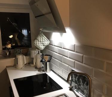 Weener Apartment | Hafenfewo Weener - Urlaub direkt am Wasser