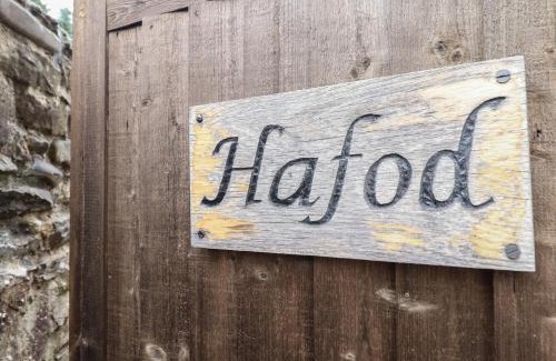 Pontfadog House | Hafod