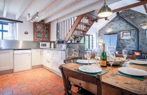 Lydstep Cottage | Haggard - 3 Bedroom Cottage - Manorbier