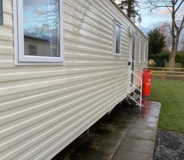 Berwick-upon-Tweed Apartment | Haggerston Castle 6 Berth Caravan - Lakeside North 23
