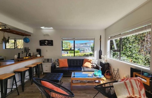 Hahei House | Hahei Beach Ocean's 68, Hahei Beach Ocean's 68