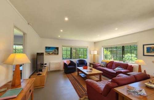 Hahei House | Hahei Garden Sanctuary