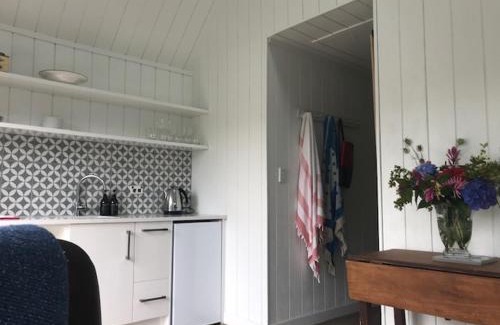 Hahei Apartment | Hahei Kereru Cottage
