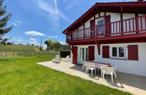 Arcangues House | Hailemborda - Arcangues