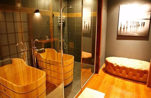 Iida Ski Chalet | Hakuba Mountain Lodge - Goryu
