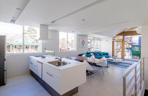 Echo Land Ski Chalet | Hakuba White Fox Chalet