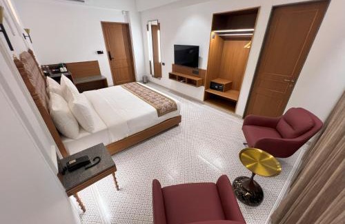 Pardi Hotel | Haldi Kumkum Resort