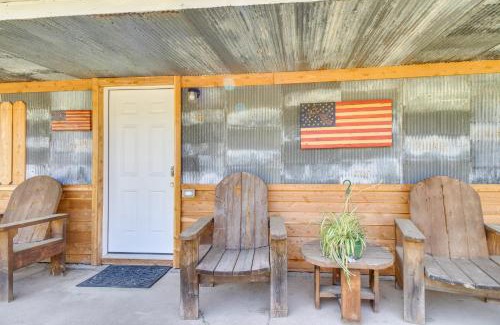 Lakeview House | Half-Mi to Bull Shoals Lake Access Anglers Cabin