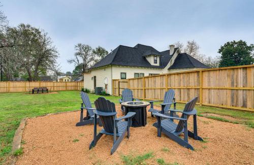 Brenham House | half Mi to Downtown Shops Brenham Home with Fire Pit