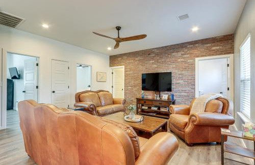 Afton House | half Mi to Grand Lake Home with Furnished Deck!