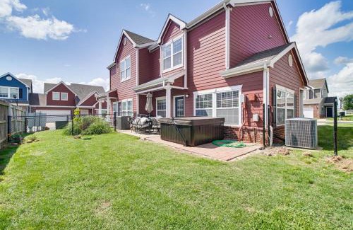 Afton House | Half-Mi to Grand Lake Townhome with Hot Tub