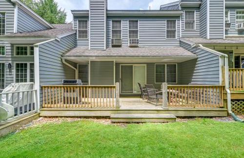 Hancock Apartment | half Mi to Jiminy Peak Condo with Pool and Hot Tub
