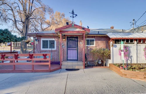 Downtown Reno Apartment | Half-mi to River Walk: 'river Cottage' in Reno