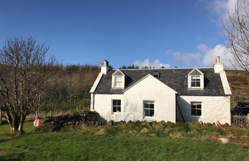 Portree House | Half of 6