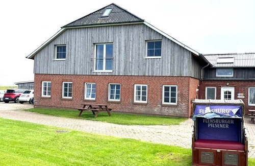 Langeneß Apartment | Hallig Hüs - Experience relaxing days in our cozy 3-room apartment