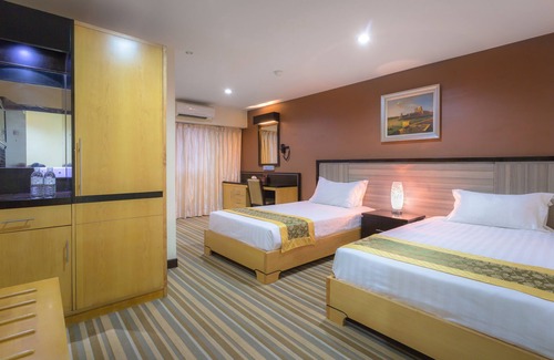 Kampung Jawa Hotel | Hallmark Express Hotel