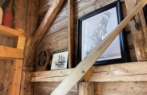 Hall's Harbour House | Halls Harbour BARN Cottage w/Hot Tub