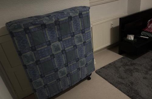 Langenhorn Apartment | Hamburg Airport stay