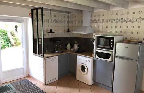 Lolme House | Hameau de 3 Maisons Individuelles en Pierre Avec Piscine à Débordement