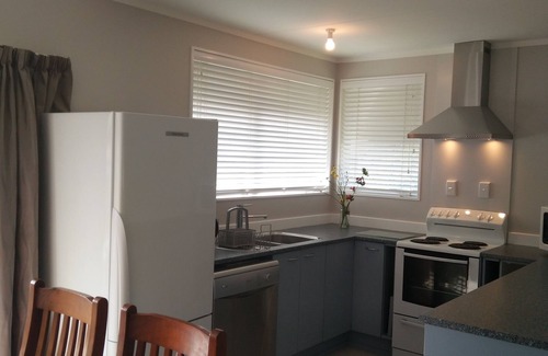 Hamilton House | Hamilton Lake holiday house