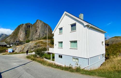 Hamnøya House | Hamnøya Bridge Panorama