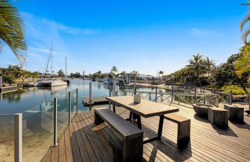 Buddina House | Hampton Beach House on the Waterfront