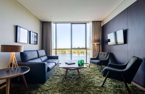 Montevideo Hotel | Hampton by Hilton Montevideo Carrasco
